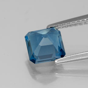 Topaze bleue naturelle taille émeraude, 1,43 ct, VS
