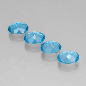 Topaze bleue naturelle coupe ovale, 5,89 ct, VVS