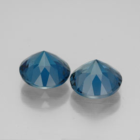 Achetez naturel ct bleue topaze gems, coupe roude, en provenance brésil chez gemselect. en stock, livraison internationale!