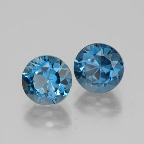 Achetez naturel ct bleue topaze gems, coupe roude, en provenance brésil chez gemselect. en stock, livraison internationale!
