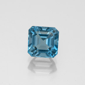 Topaze bleue naturelle taille émeraude, 1,65 ct, VVS