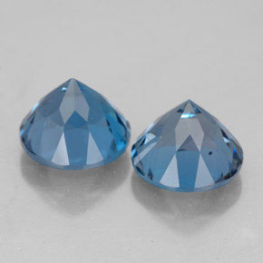 Achetez naturel ct bleue topaze gems, coupe roude, en provenance brésil chez gemselect. en stock, livraison internationale!