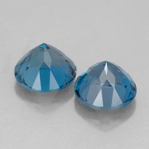 Achetez naturel ct bleue topaze gems, coupe roude, en provenance brésil chez gemselect. en stock, livraison internationale!