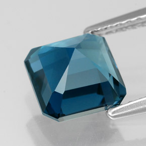 Topaze bleue naturelle taille émeraude, 2,49 ct, VVS-VS