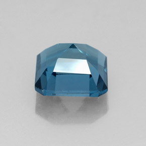 Topaze bleue naturelle taille émeraude, 2,20 ct, VVS