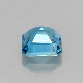 Topaze bleue naturelle taille émeraude, 1,23 ct, VVS