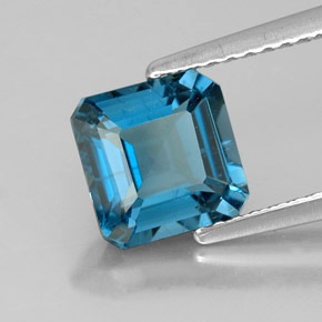 Topaze bleue naturelle taille émeraude, 2,06 ct, VS