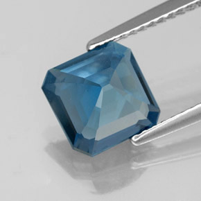 Topaze bleue naturelle taille émeraude, 2,62 ct, VS