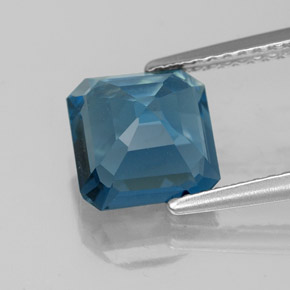 Topaze bleue naturelle taille émeraude, 2,68 ct, VVS