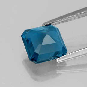 Topaze bleue naturelle taille émeraude, 2,67 ct, VS