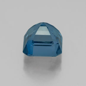 Topaze bleue naturelle taille émeraude, 2,61 ct, VVS