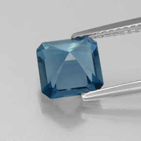 Topaze bleue naturelle taille émeraude, 1,89 ct, VS