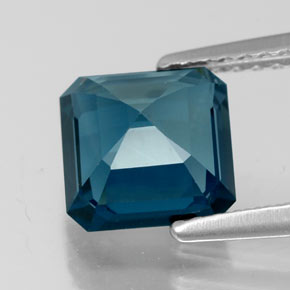 Topaze bleue naturelle taille émeraude, 2,12 ct, VVS