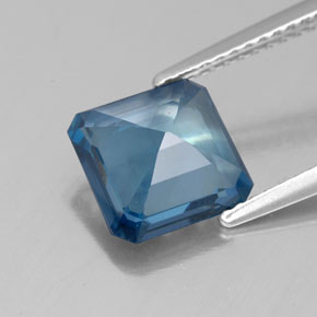 Topaze bleue naturelle taille émeraude, 2,72 ct, VS