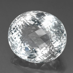 Topaze blanc naturelle coupe ovale, 86,40 ct, VVS