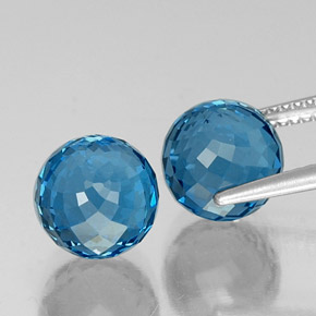 Topaze bleue naturelle sphère / boule, 11,06 ct, VVS-VS