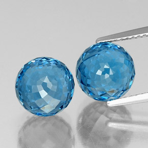 Achetez naturel 11.84ct Bleu Suisse Topaze gems, Sphère / Boule, En provenance Brésil chez GemSelect. En stock, livraison internationale!
