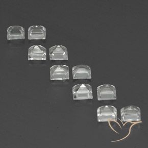 Shop natural 5.06ct Blanc clair Topaze gems, Carré, from Brésil at GemSelect. In stock, global shipping!