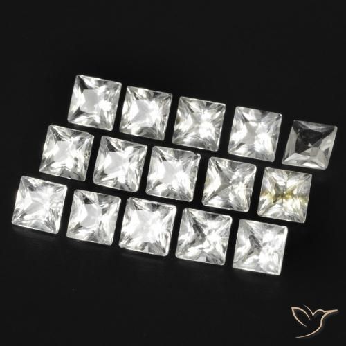 Shop natural 3.70ct Blanc clair Topaze gems, Carré, from Brésil at GemSelect. In stock, global shipping!