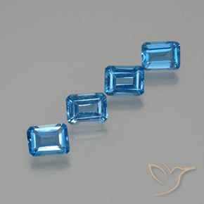 8.02ctw Naturel Bleu Suisse Topaze, Taille émeraude, VS