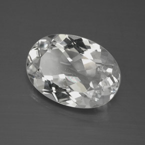 Topaze blanc naturelle coupe ovale, 4,73 ct, VS