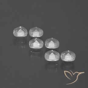 Shop natural 3.07ct Blanc clair Topaze gems, Coussin, from Brésil at GemSelect. In stock, global shipping!
