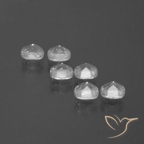 Shop natural 2.97ct Blanc clair Topaze gems, Coussin, from Brésil at GemSelect. In stock, global shipping!