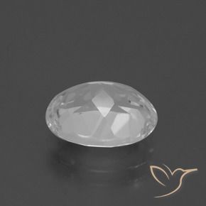 Topaze Blanc clair naturelle ovale, 4.73 ct, VVS