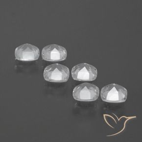 Shop natural 3.15ct Blanc clair Topaze gems, Coussin, from Brésil at GemSelect. In stock, global shipping!