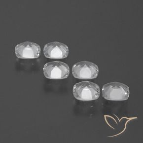 Shop natural 3.15ct Blanc clair Topaze gems, Coussin, from Brésil at GemSelect. In stock, global shipping!