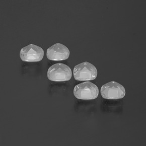 Achetez naturel 2.96ct Blanc clair Topaze gems, Coupe coussin, En provenance Brésil chez GemSelect. En stock, livraison internationale!