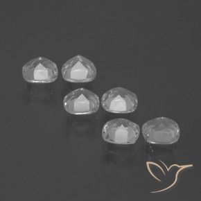 Shop natural 2.81ct Blanc clair Topaze gems, Coussin, from Brésil at GemSelect. In stock, global shipping!