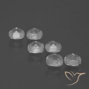 Shop natural 3.06ct Blanc clair Topaze gems, Coussin, from Brésil at GemSelect. In stock, global shipping!