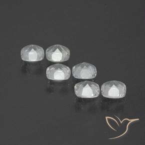 Shop natural 2.97ct Blanc clair Topaze gems, Coussin, from Brésil at GemSelect. In stock, global shipping!
