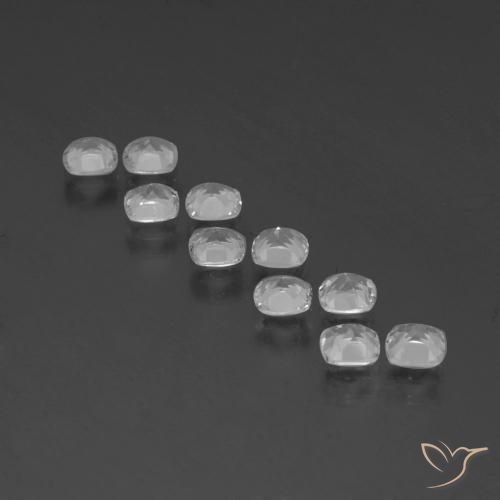 Shop natural 4.52ct Blanc clair Topaze gems, Coussin, from Brésil at GemSelect. In stock, global shipping!