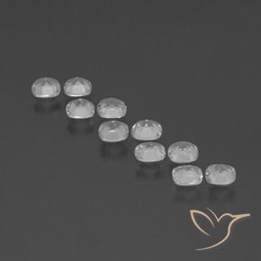 Shop natural 4.66ct Blanc clair Topaze gems, Coussin, from Brésil at GemSelect. In stock, global shipping!