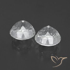 Shop natural 8.00ct Blanc clair Topaze gems, Tour, from Brésil at GemSelect. In stock, global shipping!