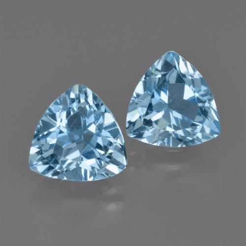 Achetez naturel 5.56ct Bleu ciel Topaze gems, Trillion, En provenance Brésil chez GemSelect. En stock, livraison internationale!