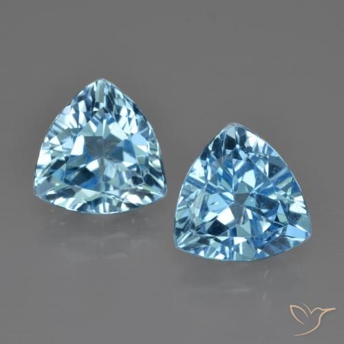 Achetez naturel 5.74ct Bleu Suisse Topaze gems, Trillion, En provenance Brésil chez GemSelect. En stock, livraison internationale!