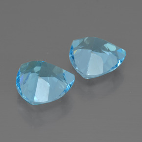 Achetez naturel 5.91ct Bleu Suisse Topaze gems, Trillion, En provenance Brésil chez GemSelect. En stock, livraison internationale!