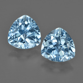Achetez naturel 5.85ct Bleu Suisse Topaze gems, Trillion, En provenance Brésil chez GemSelect. En stock, livraison internationale!