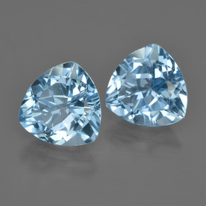 Achetez naturel 5.85ct Bleu Suisse Topaze gems, Trillion, En provenance Brésil chez GemSelect. En stock, livraison internationale!