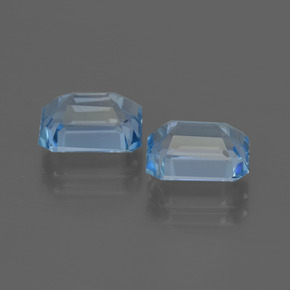 Achetez naturel 5.79ct Bleu Suisse Topaze gems, Taille émeraude, En provenance Brésil chez GemSelect. En stock, livraison internationale!