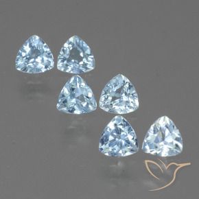 Achetez naturel 1.86ct Bleu ciel Topaze gems, Trillion, En provenance Brésil chez GemSelect. En stock, livraison internationale!