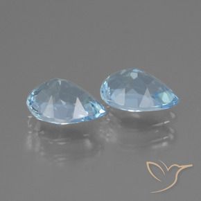 Shop natural 1.80ct Bleu Suisse Topaze gems, En forme de poire, from Brésil at GemSelect. In stock, global shipping!