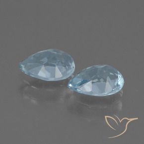Shop natural 1.72ct Bleu ciel Topaze gems, En forme de poire, from Brésil at GemSelect. In stock, global shipping!