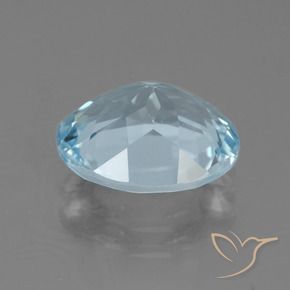 Topaze Bleu ciel naturelle Coupe ovale, 3.29 ct, VVS