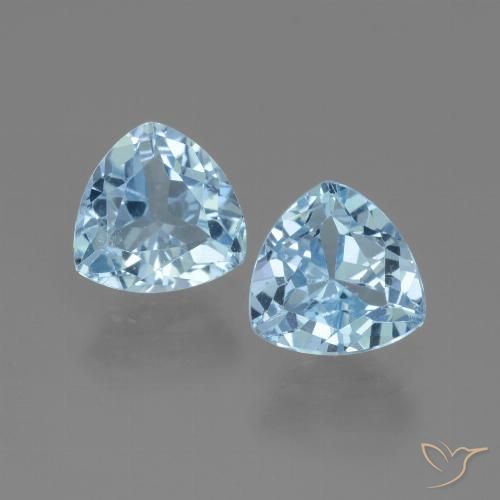 3.14ctw Naturel Bleu ciel Topaze, Trillion, VVS-VS