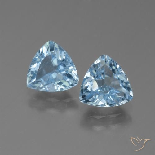 2.63ctw Naturel Bleu ciel Topaze, Trillion, VS