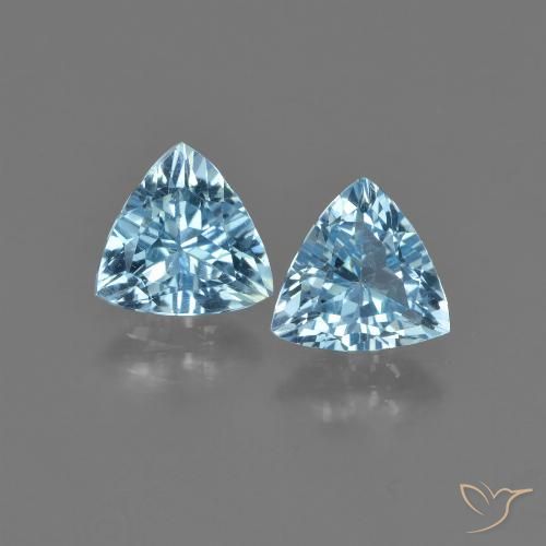Shop natural 2.52ct Bleu Suisse Topaze gems, Trillion, from Brésil at GemSelect. In stock, global shipping!